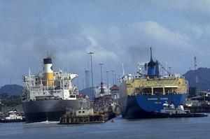 横断幕印刷・垂れ幕製作なら幕夫さん