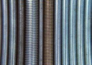 マルチ画面とワイド画面どちらが便利か