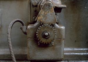 効率的・安全に資材運搬を実現！最新電動リフト導入のメリットと選び方ガイド